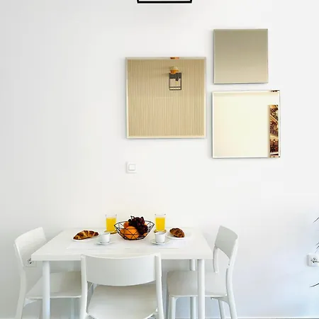 Apartament The Urbanite