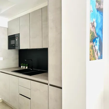 شقة The Urbanite دوبروفينك